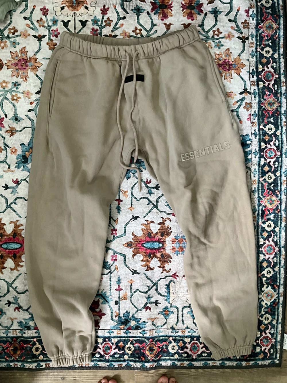 Fear of God ESSENTIALS Tan Fleece Vintage Sweatpants Men’s Size Large